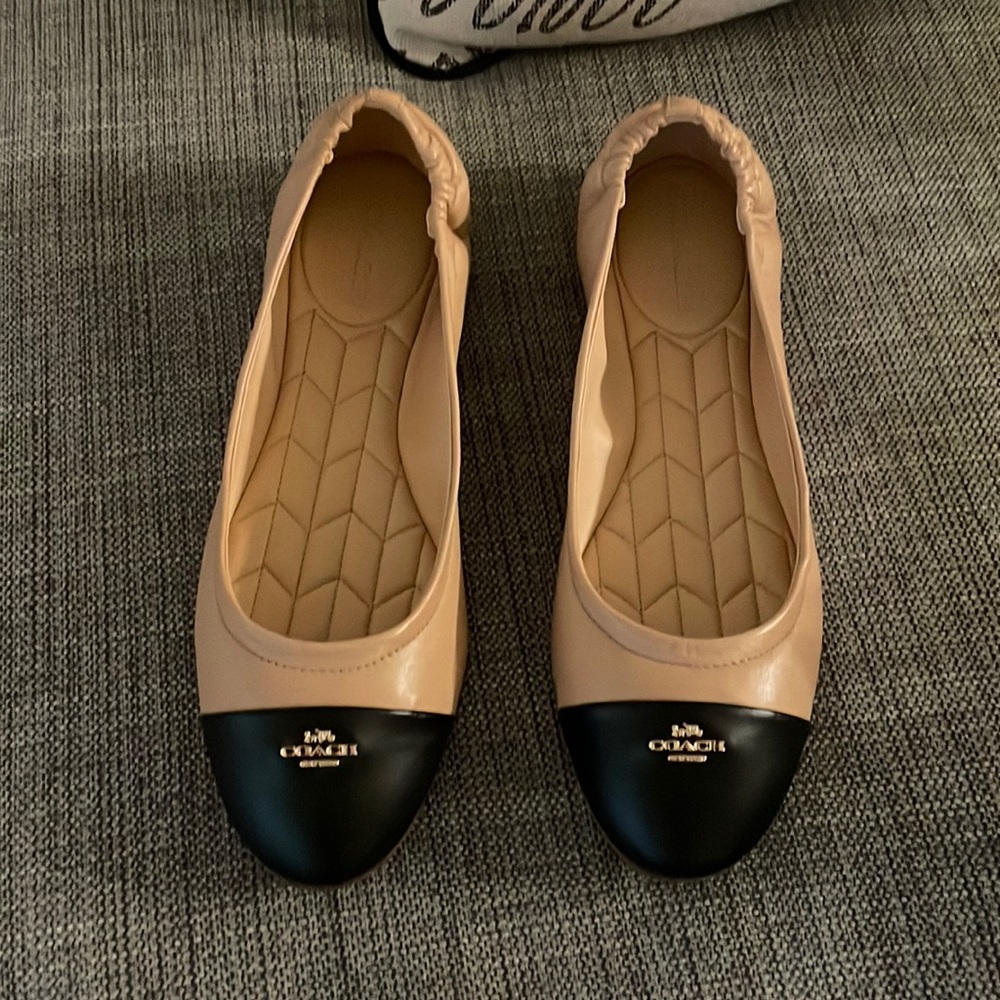 Coach logo Ballet Flats